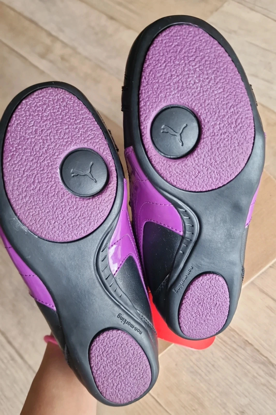 Baskets Puma 34 fille – neuves avec étiquette – école / sport
(Voir photos) – photo 2